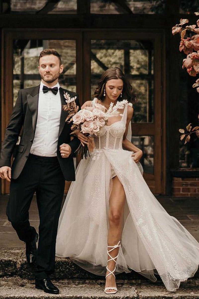 Straps A-line with Sequins Sleeveless Wedding Dresses