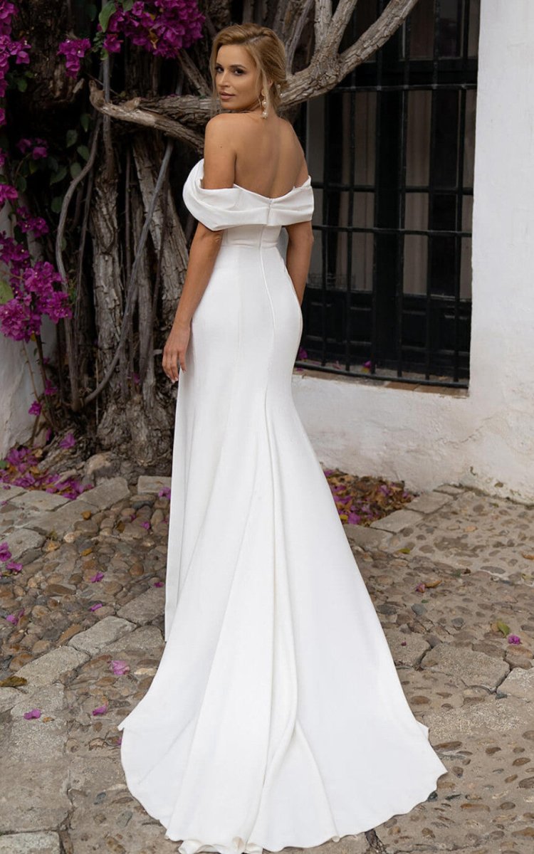 Mermaid Satin Off-the-Shoulder Sheath Wedding Dresses with Zipper and Slit