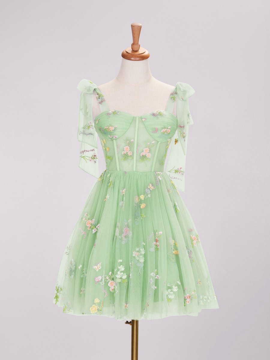 Trendy A-line Spaghetti Straps Short Homecoming Dresses with Embroidery