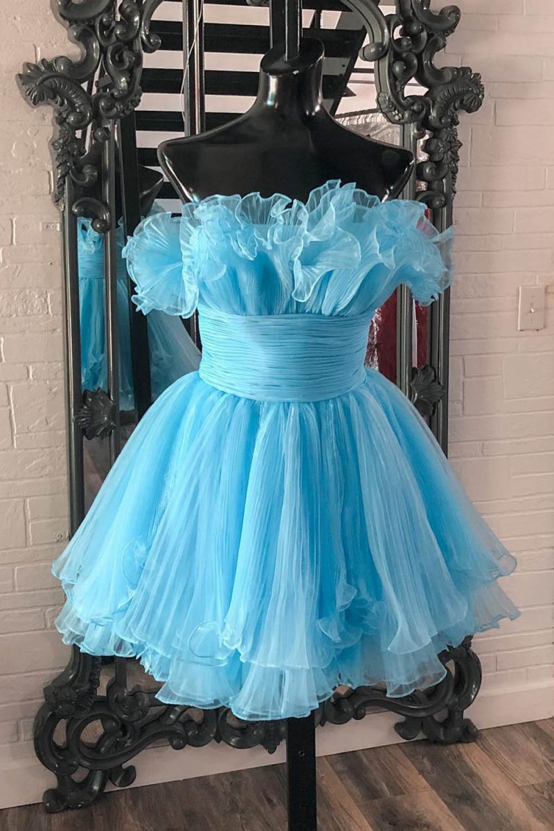 A-line Strapless Ruffled Short Homecoming Dresses