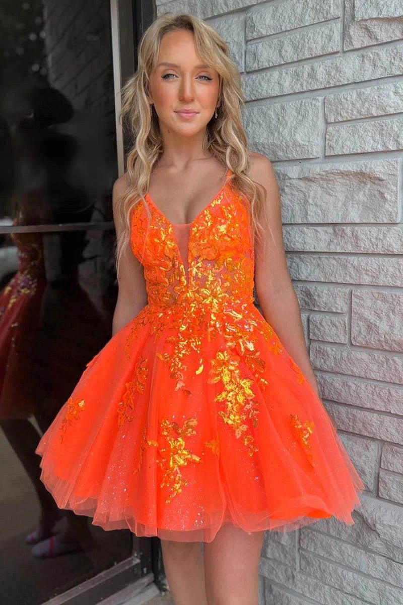 Lace Plunge V Backless A-line Short Homecoming Dresses