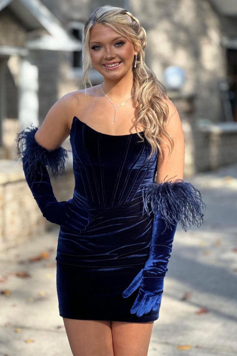 Wine Velvet Strapless Bodycon Short Homecoming Dresses