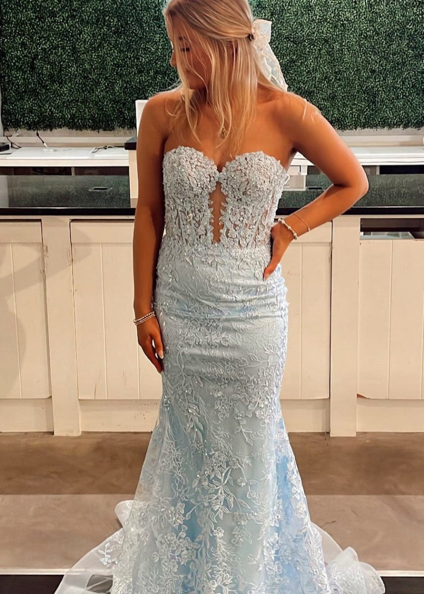 Sweetheart Lace Appliques Mermaid Long Prom Dresses
