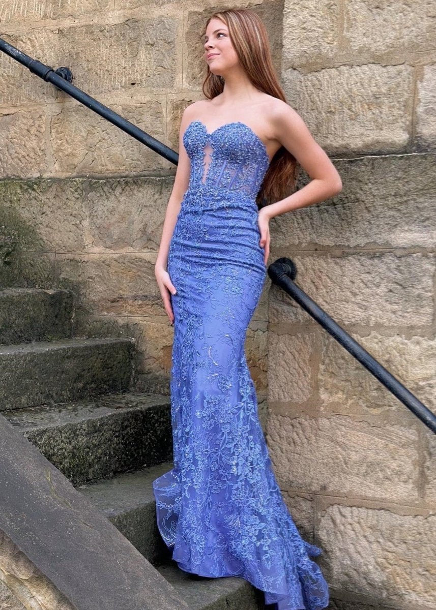 Sweetheart Lace Appliques Mermaid Long Prom Dresses