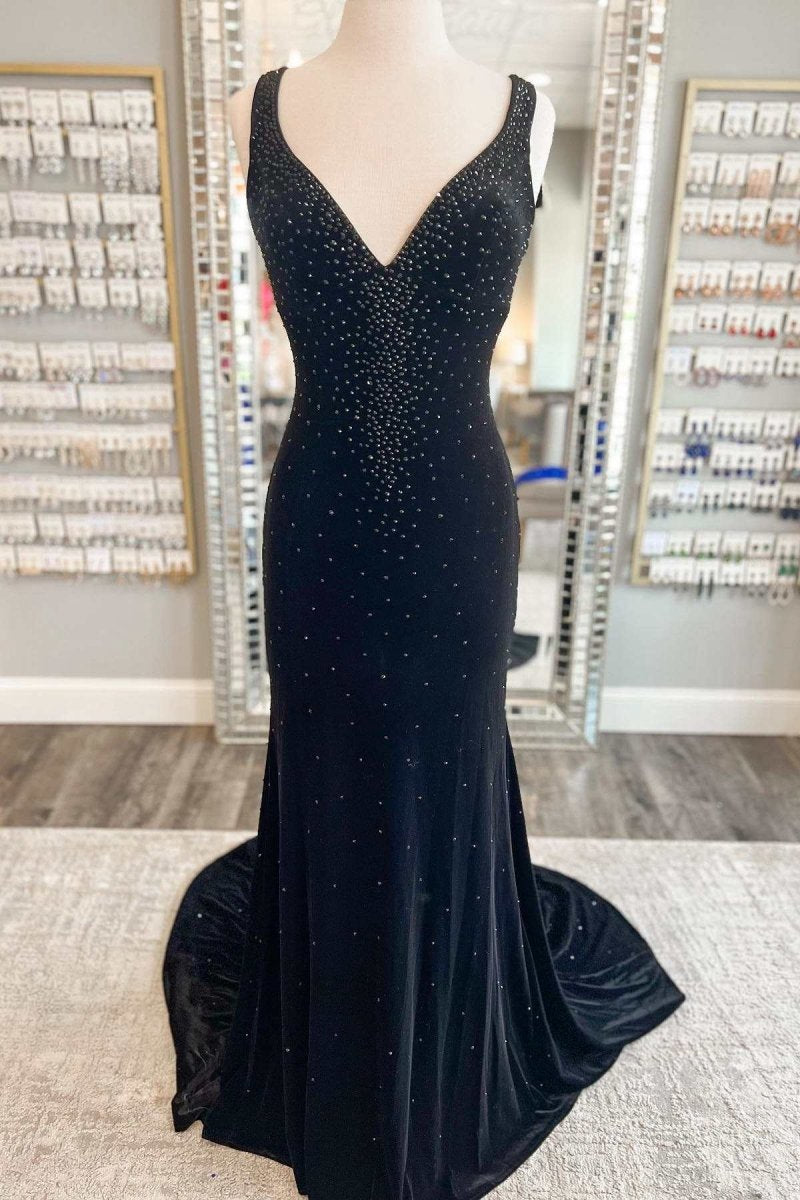 Emerald Velvet V-Neck Cutout Back Mermaid Long Formal Dresses