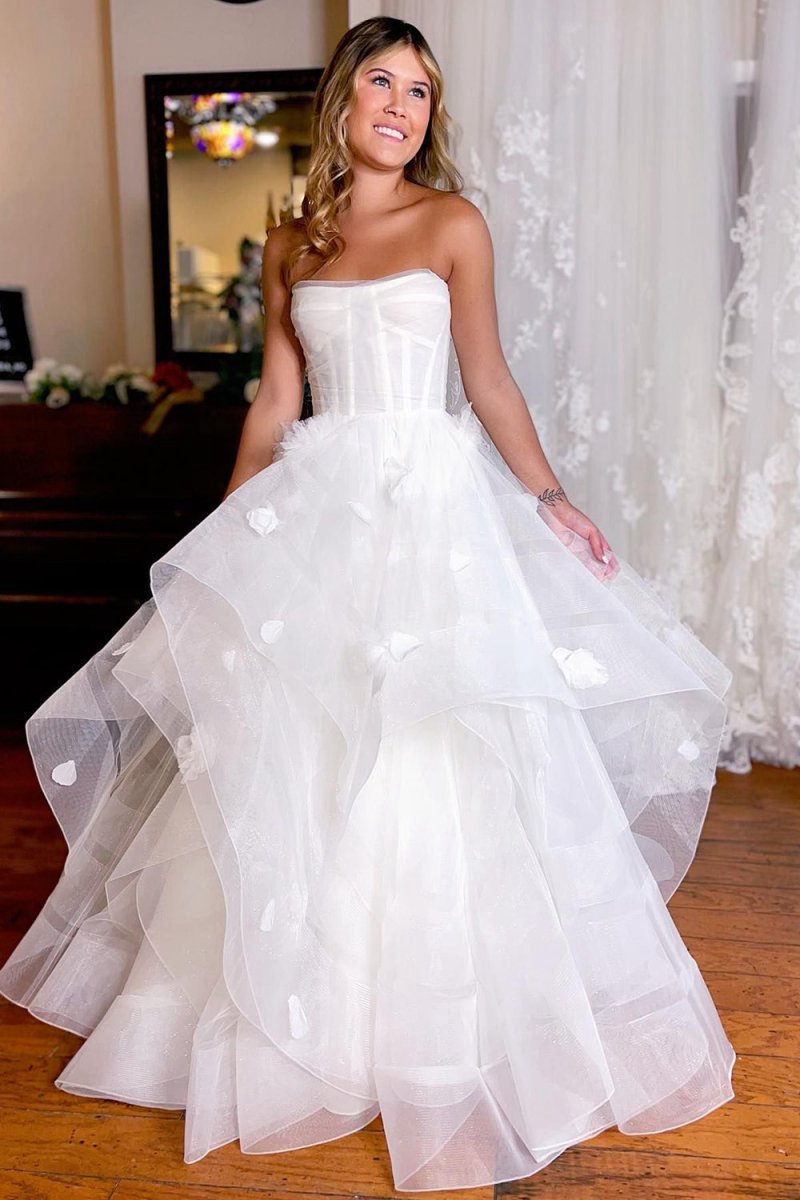 Simple Corset A-line Wedding Dresses with Appliques