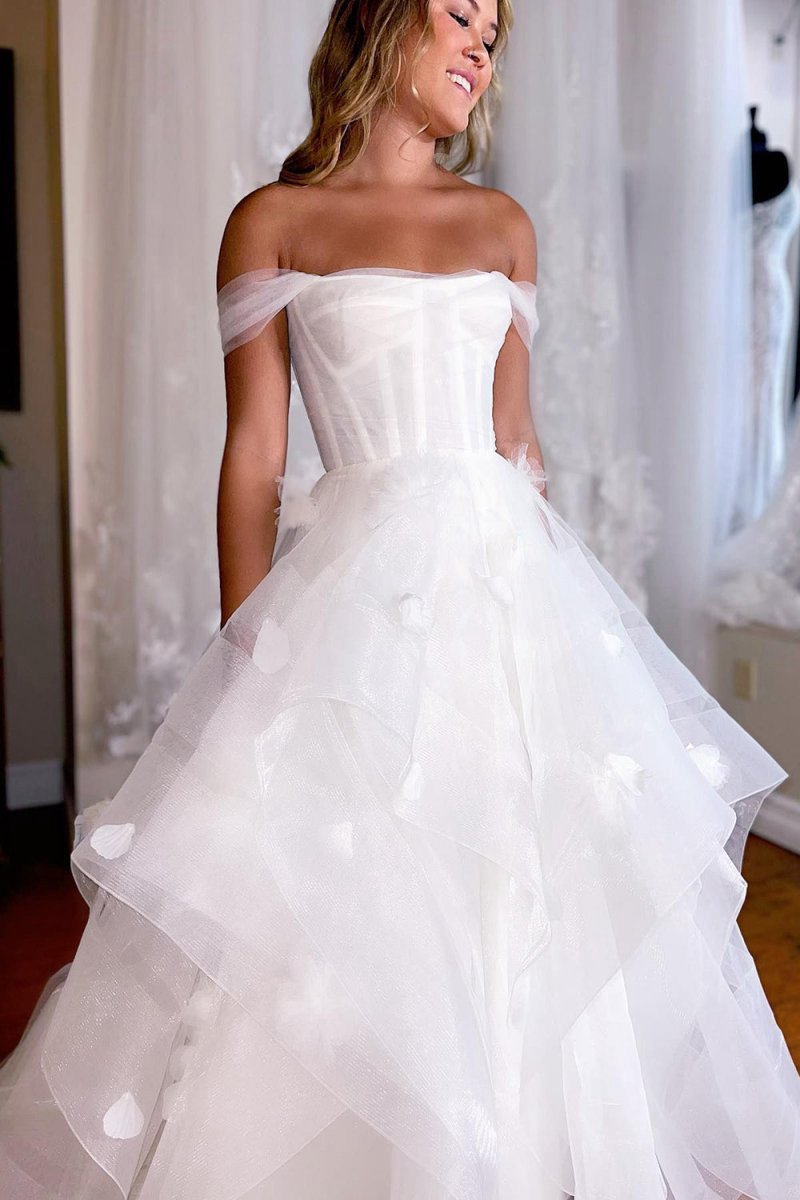 Simple Corset A-line Wedding Dresses with Appliques