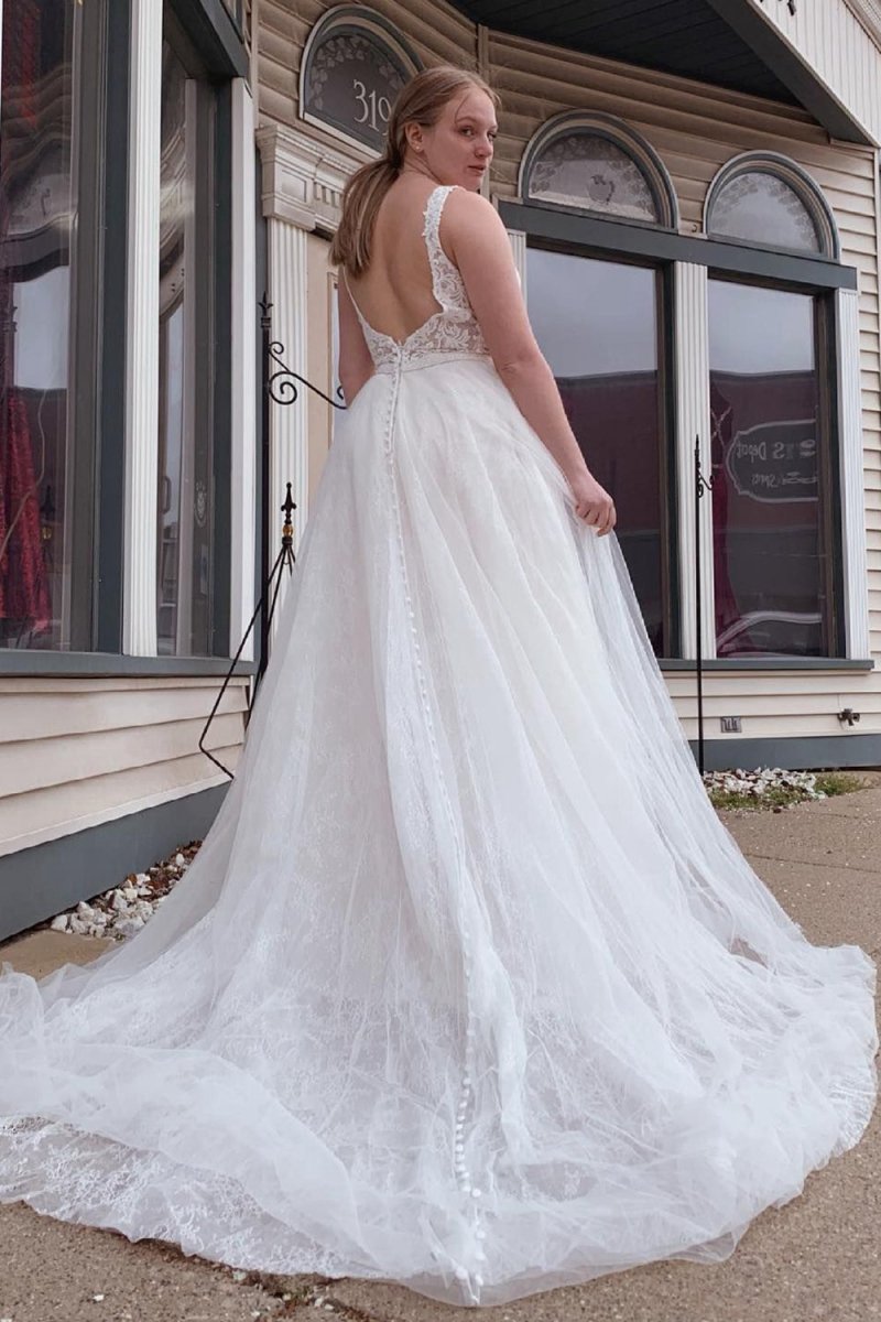A-line Tulle Long Wedding Dresses with Beading