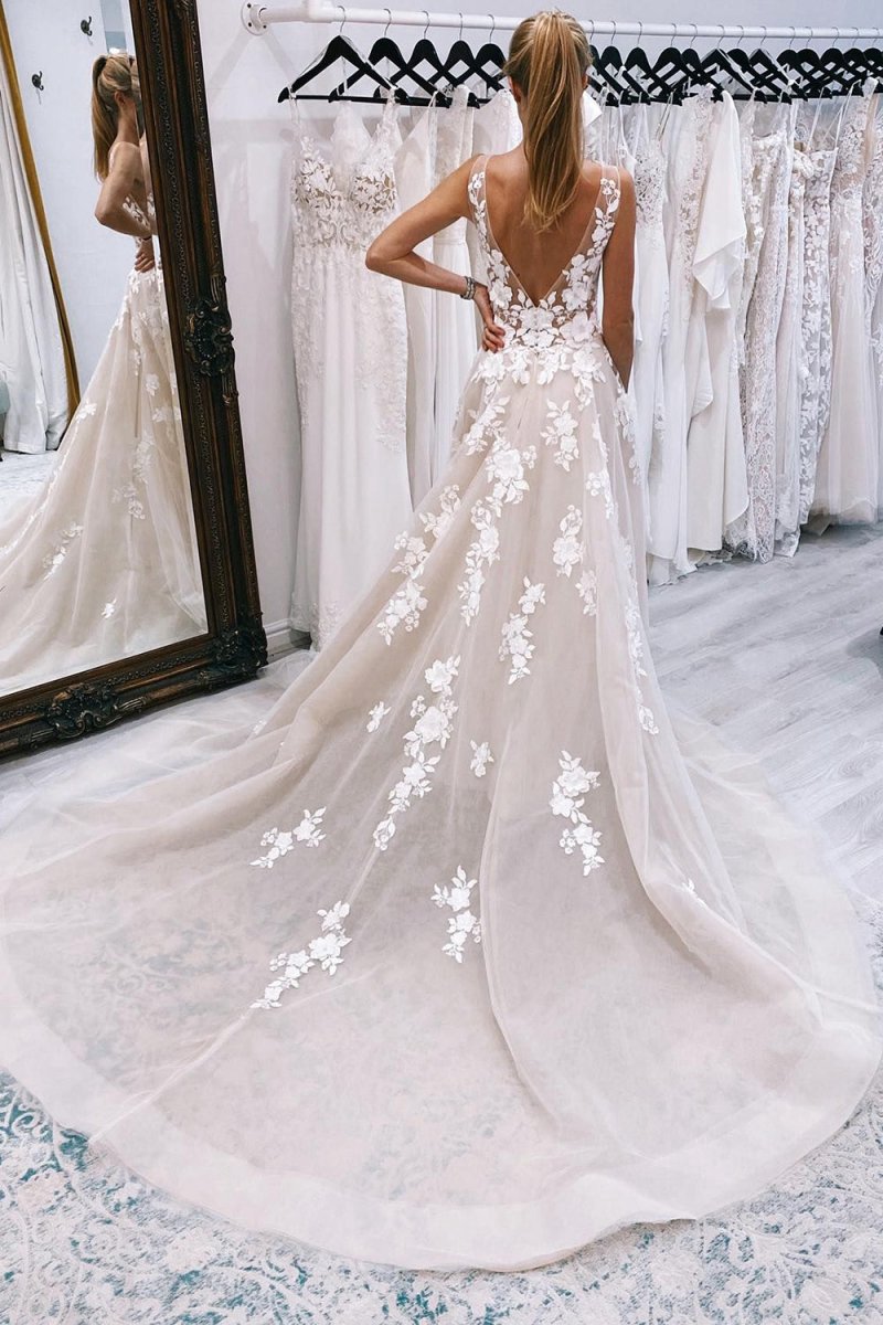 A-line V-Neck Long Tulle Wedding Dresses with Appliques