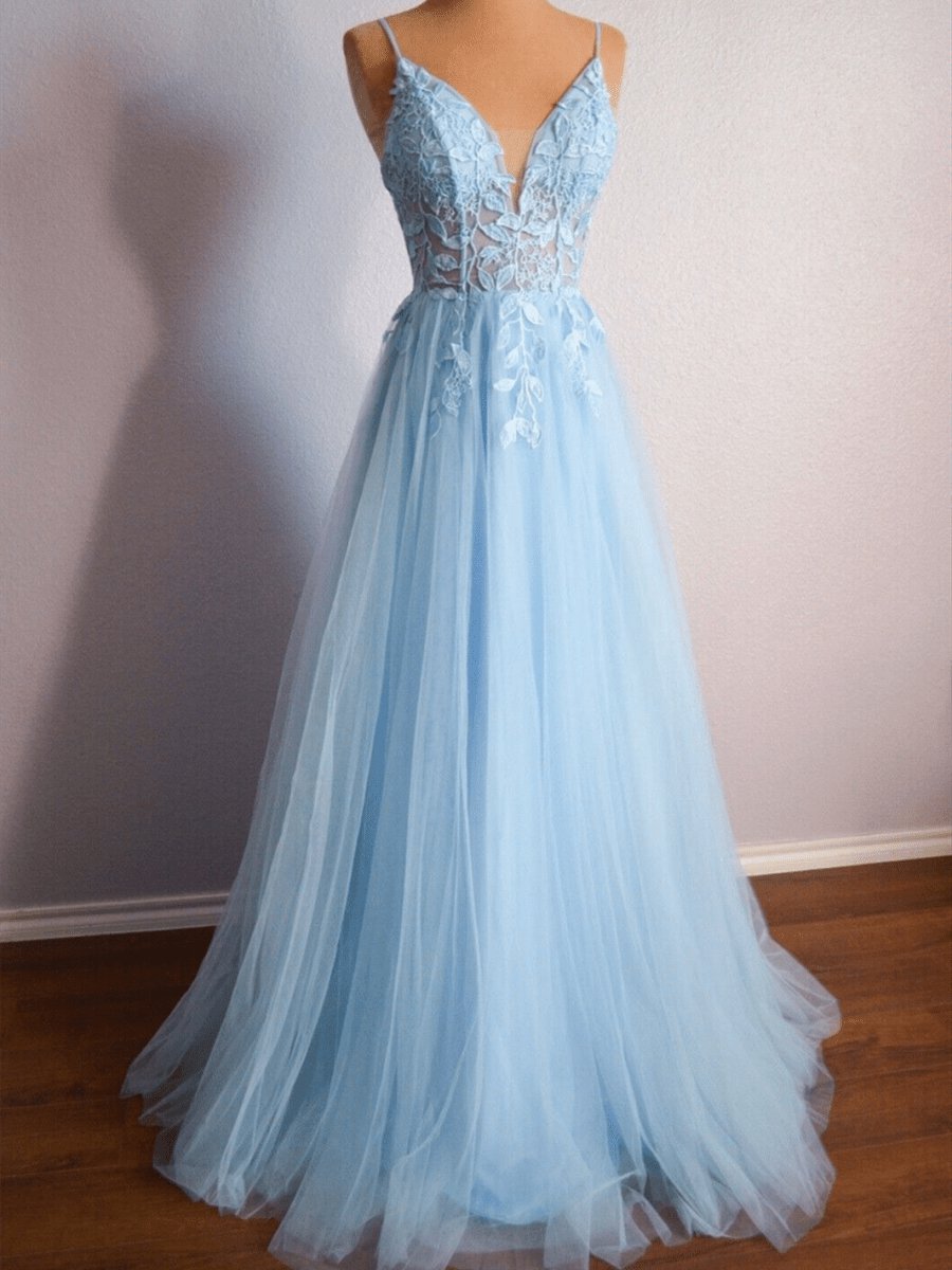 V Neck Lace-Up Appliques Tulle Long Prom Dresses