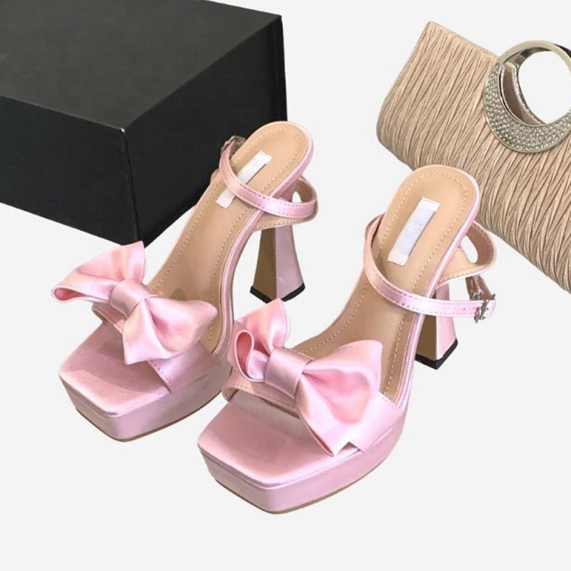 Chunky High Heel Sandals with Bow