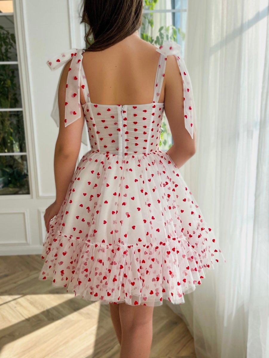 A-line Sweetheart Neck Tulle Homecoming Dresses