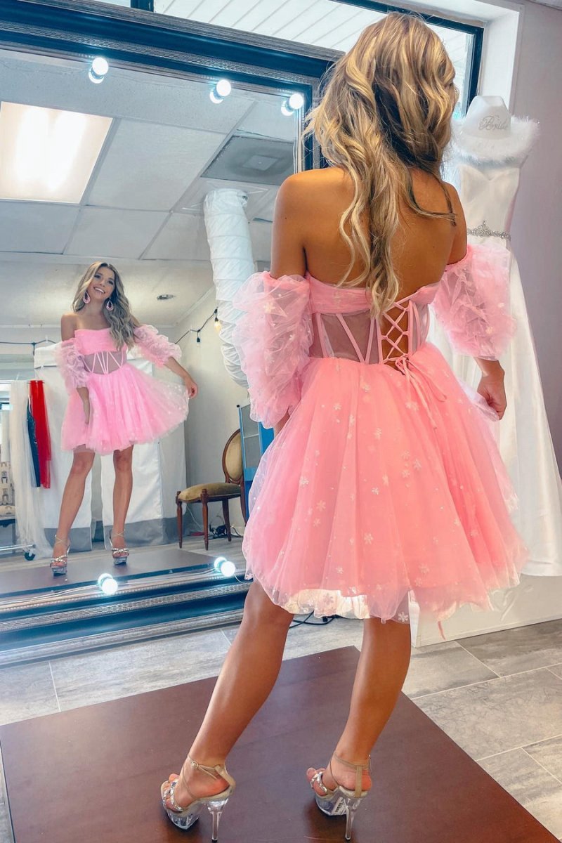 A-line Pleated Tulle Homecoming Dresses