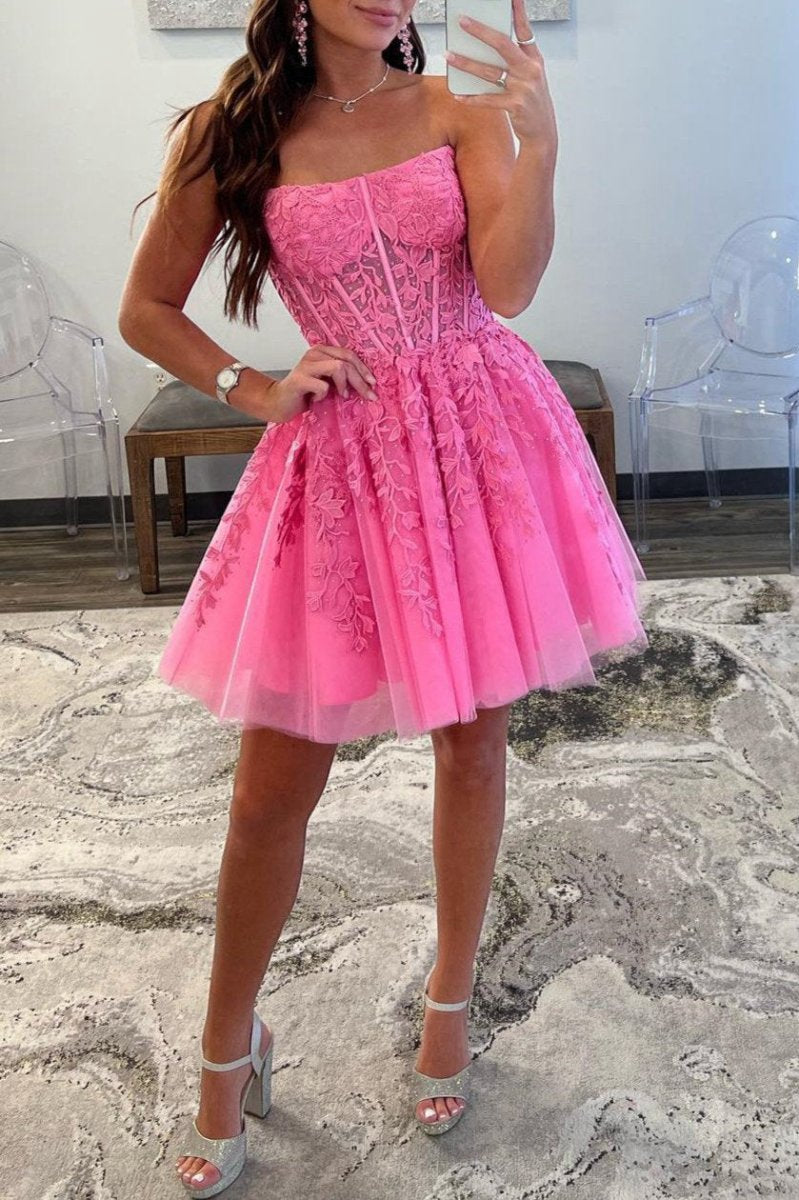A-line Tulle Lace Homecoming Dresses with Appliques