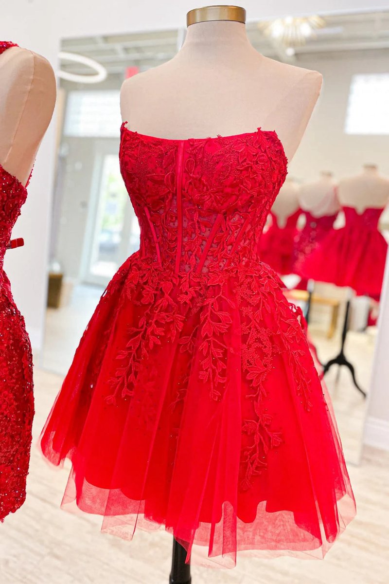 A-line Tulle Lace Homecoming Dresses with Appliques