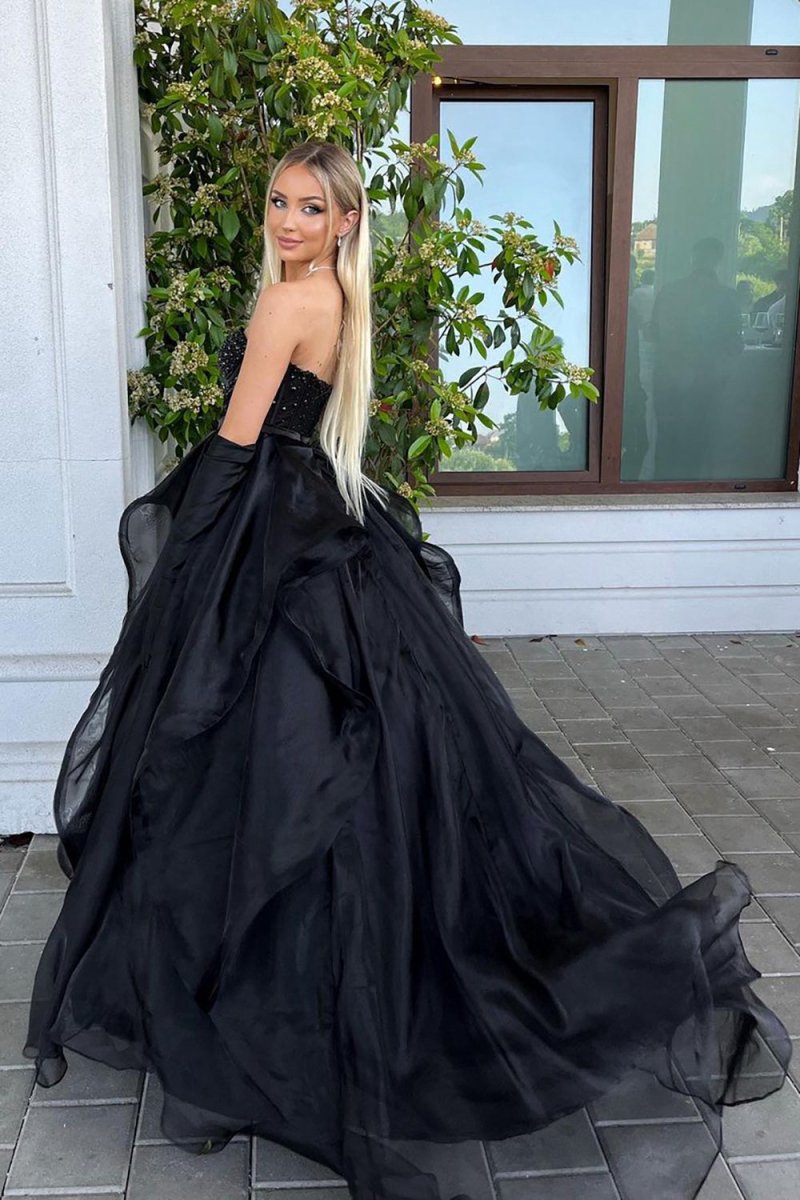 A-line Sweetheart Long Prom Dresses with Beading