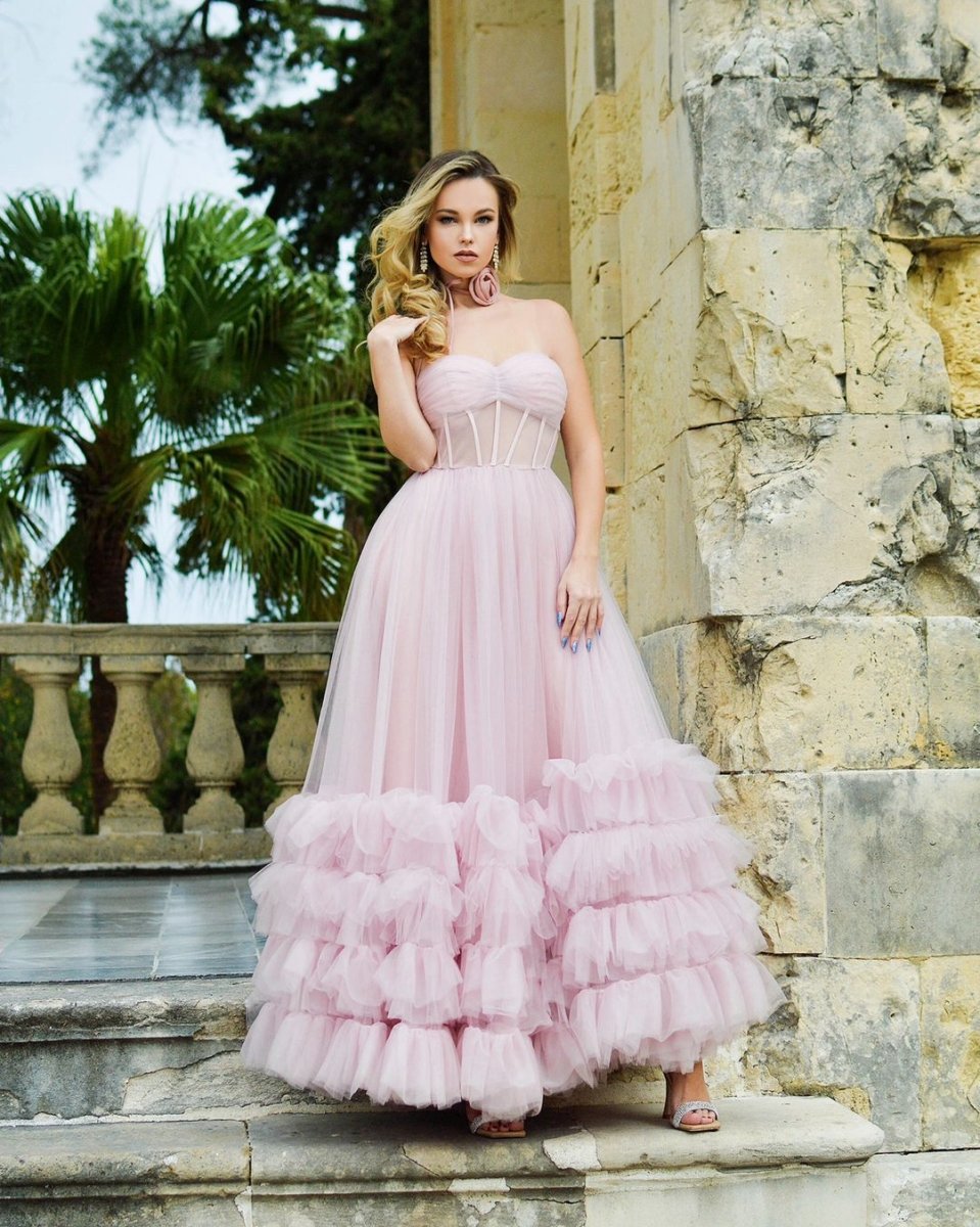 A-line Corset Strapless Tulle Prom Dresses with Ruffles