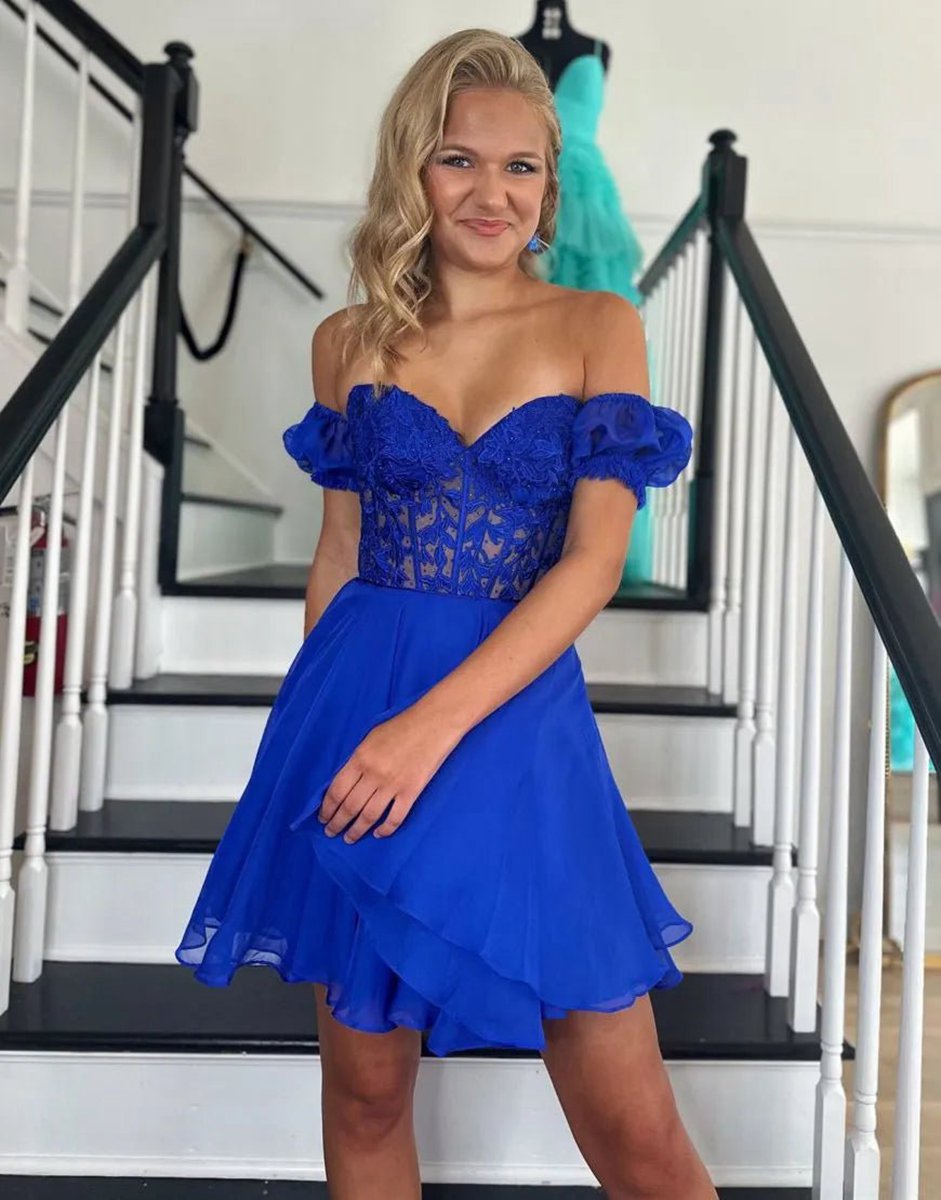 A-line Lace Off the Shoulder Homecoming Dresses with Appliques