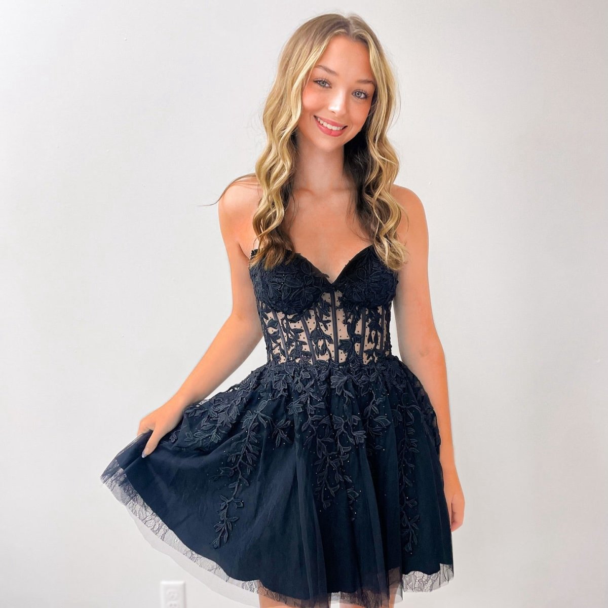 A-line Appliques Corset Homecoming Dresses