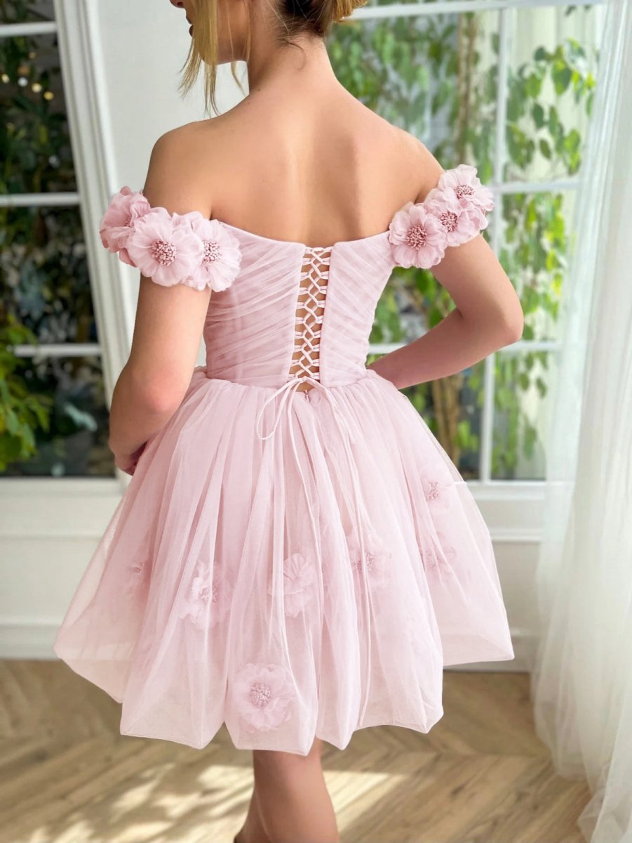 Corset Strapless Short Tulle Homecoming Dresses