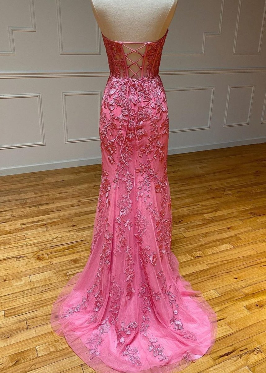 Mermaid Strapless Lace Prom Dresses with Appliques