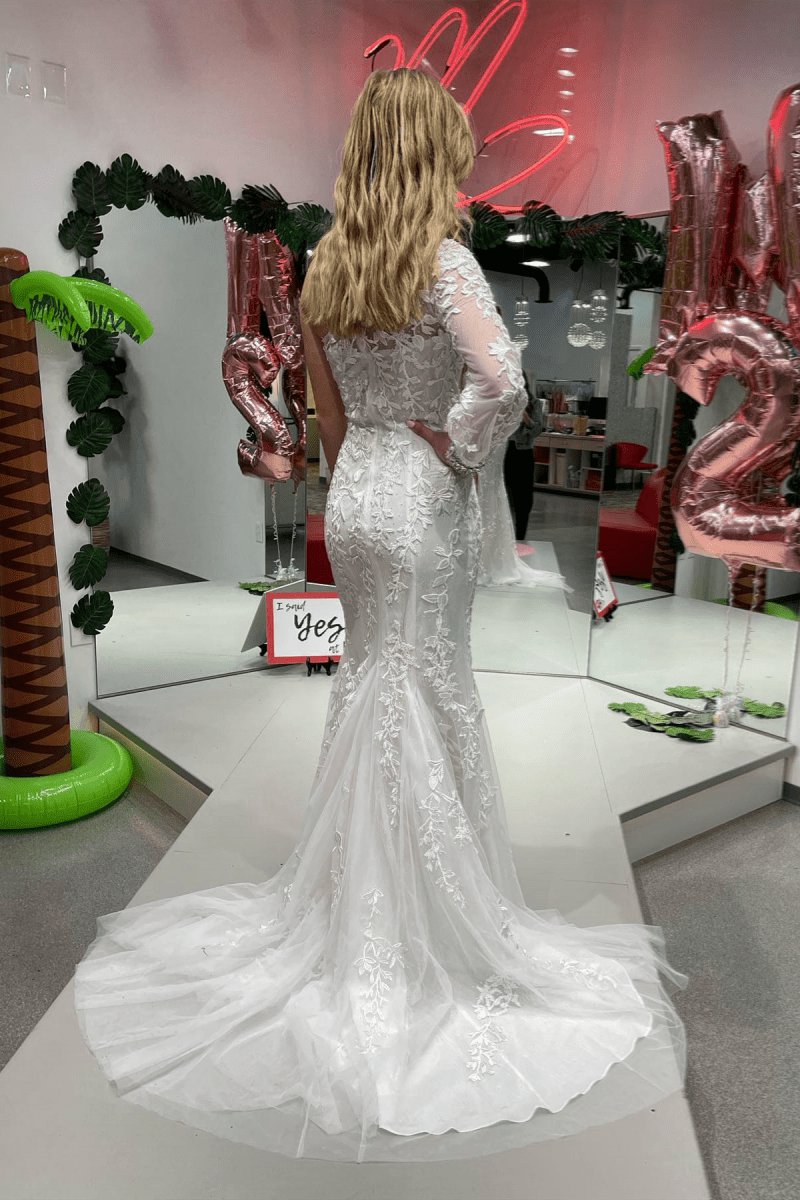Mermaid One Shoulder Long Sleeve Lace Prom Dresses