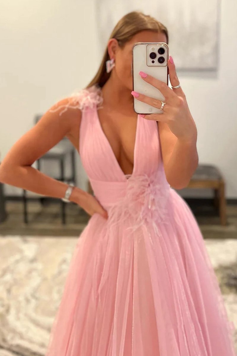 Feathers Backlesss Plunging V-Neck Tulle Long Formal Dresses