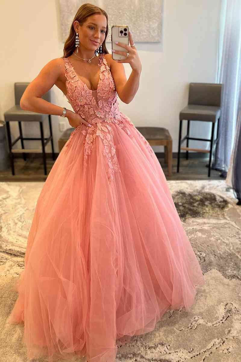 A-line V-Neck Long Tulle Prom Dresses with Appliques