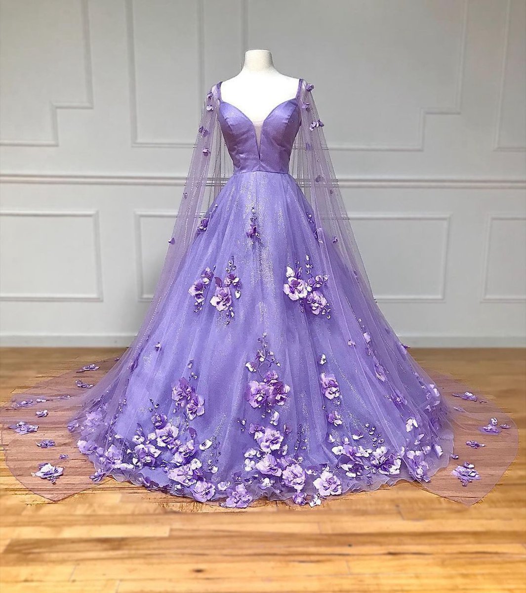 3D Floral Lace A-line Prom Dresses with Cape Sleeves