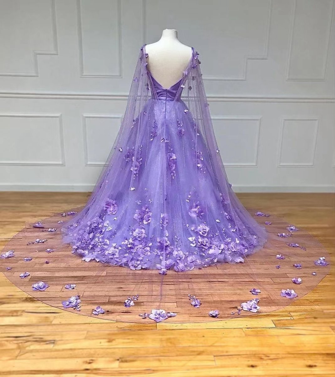3D Floral Lace A-line Prom Dresses with Cape Sleeves