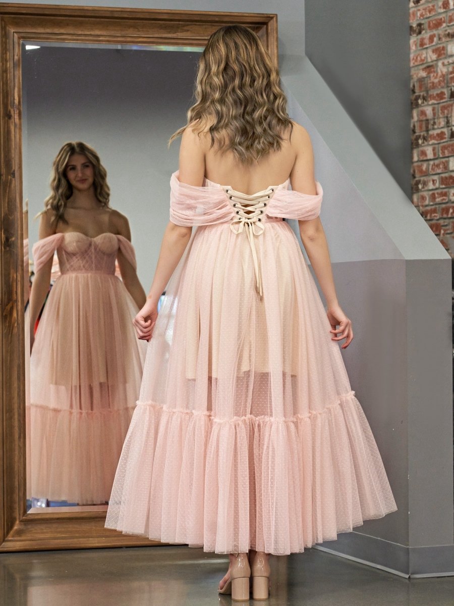 A-line Tulle Sweetheart Tea-Length Homecoming Dresses