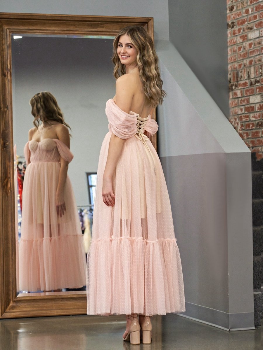 A-line Tulle Sweetheart Tea-Length Homecoming Dresses