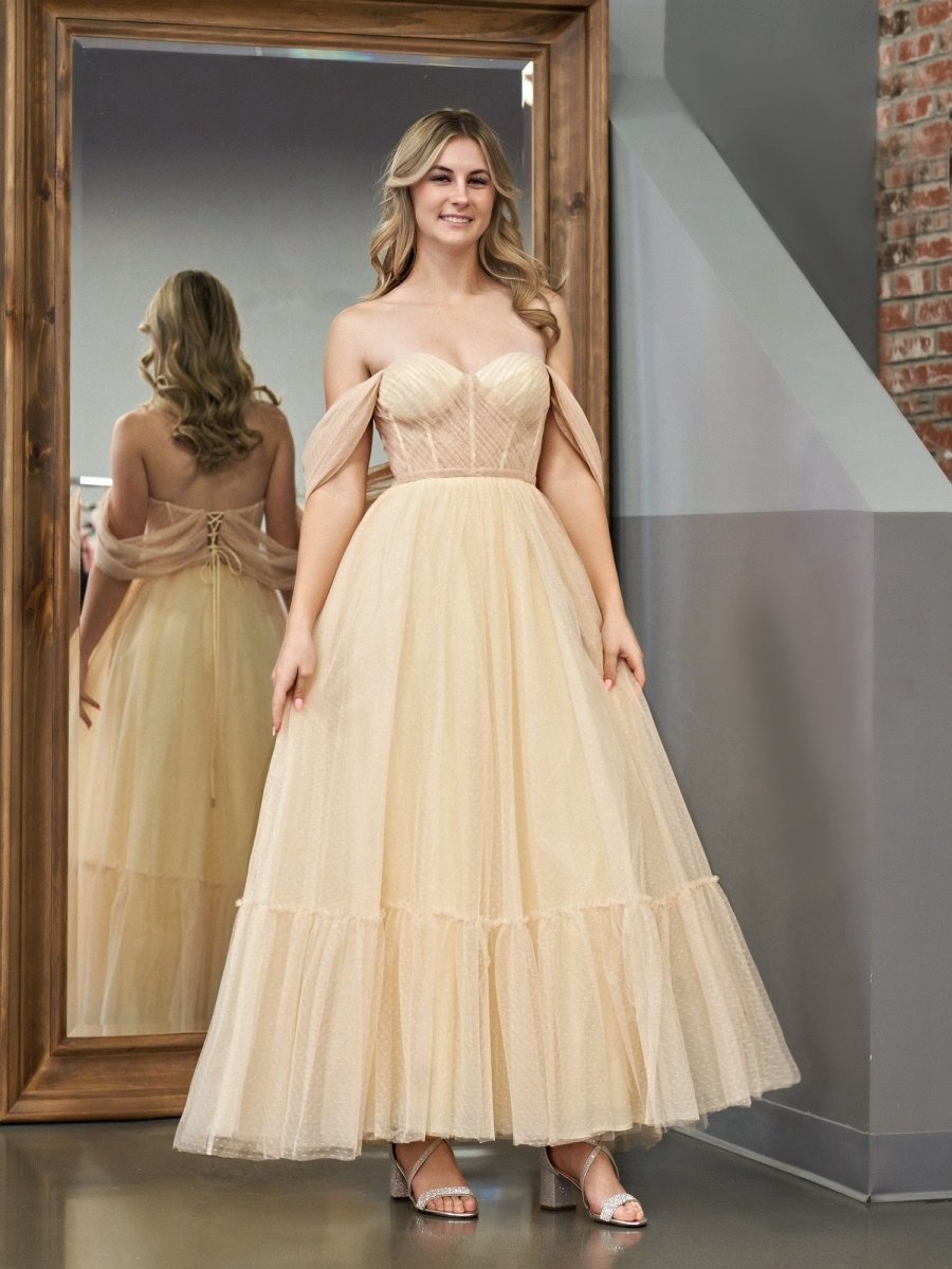 A-line Tulle Sweetheart Tea-Length Homecoming Dresses