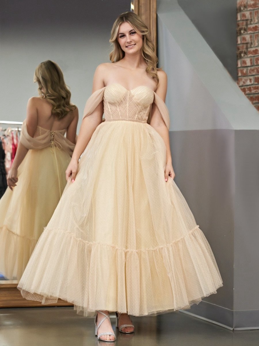 A-line Tulle Sweetheart Tea-Length Homecoming Dresses