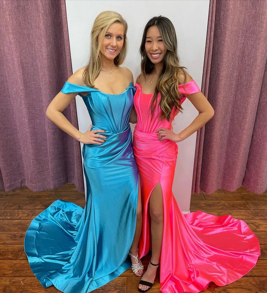 Off the Shoulder Prom Dresses with Train