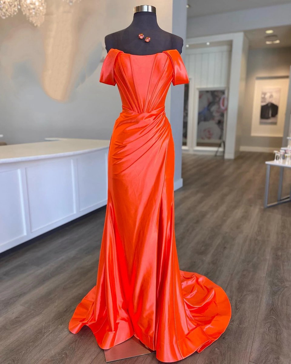 Off the Shoulder Prom Dresses with Train