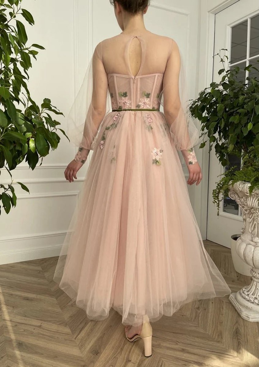 A-line Scoop Long Sleeve Tulle Prom Dresses with Floral Embroidery