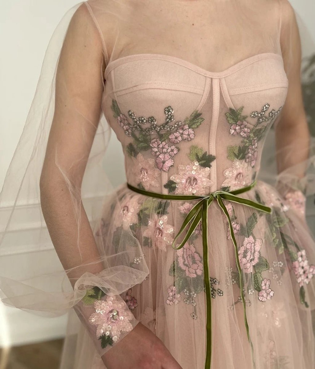 A-line Scoop Long Sleeve Tulle Prom Dresses with Floral Embroidery