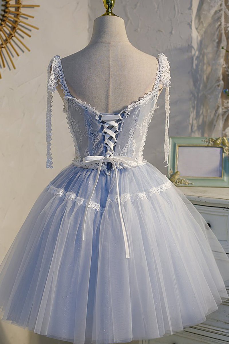 A-line Tulle Lace V Neck Homecoming Dresses