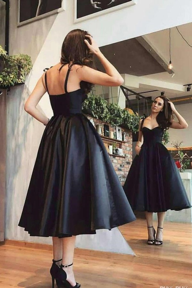 A-line Sweetheart Satin Tea Length Homecoming Dresses