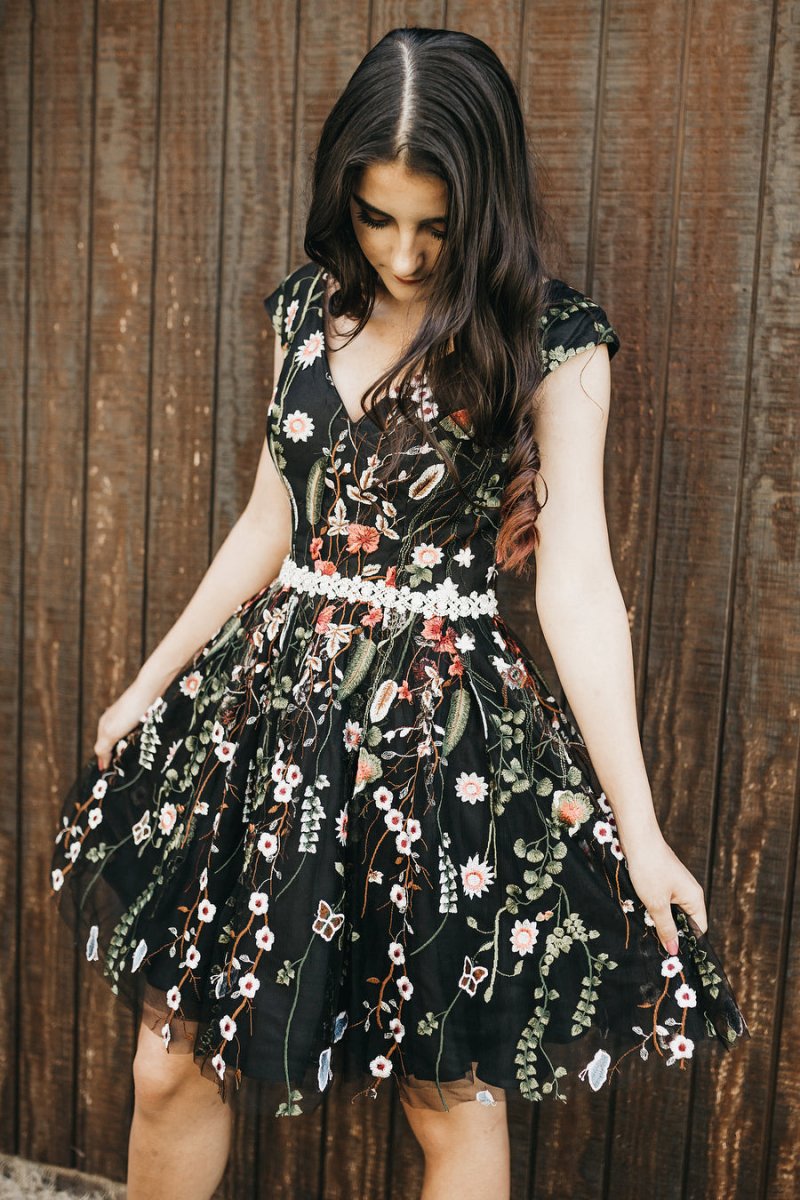 V-Neck Floral Homecoming Dresses with Beaded Waist