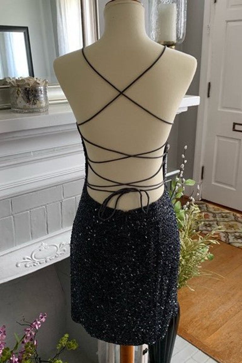 Bodycon Scoop Neck Beaded Satin Homecoming Dresses