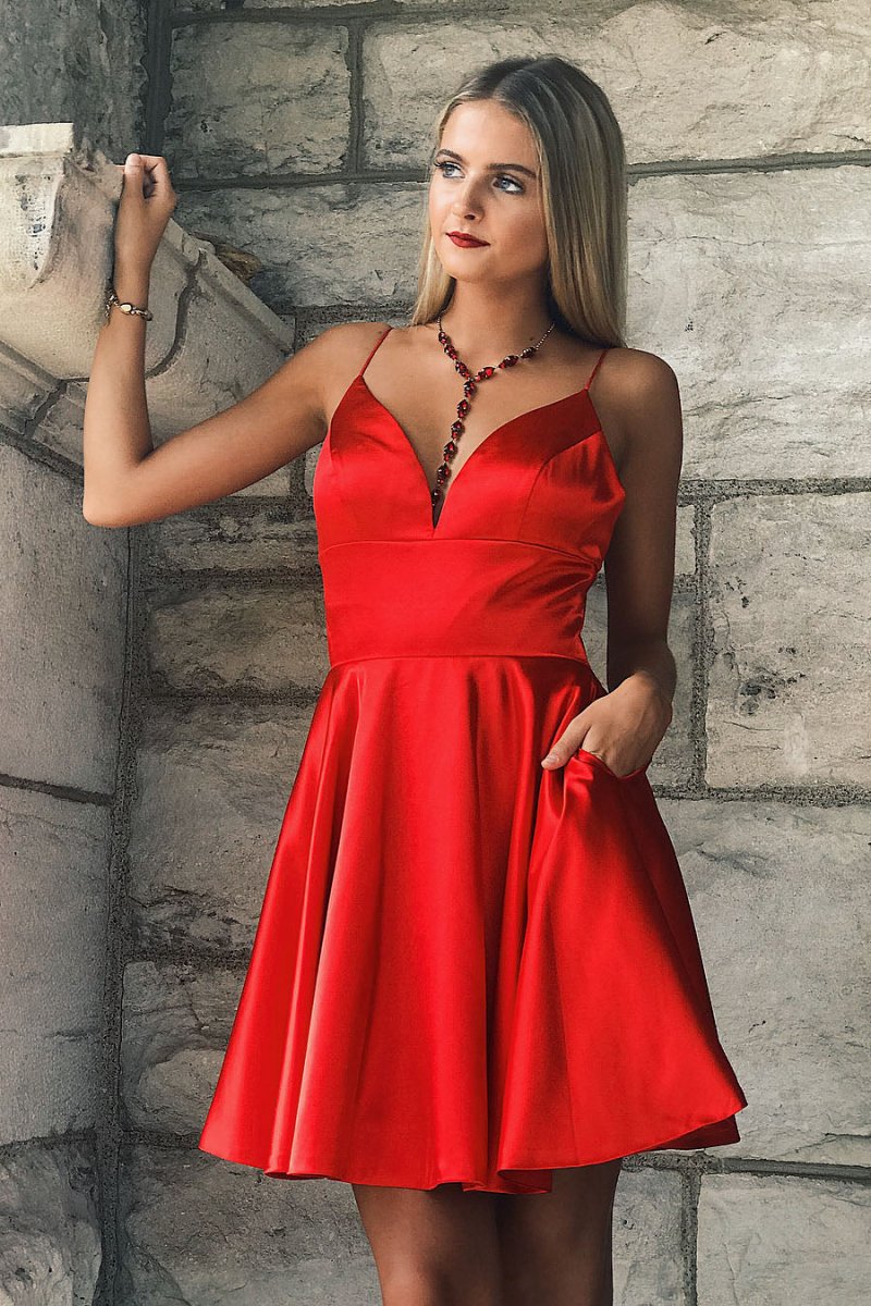 A-line Spaghetti Straps Satin Homecoming Dresses