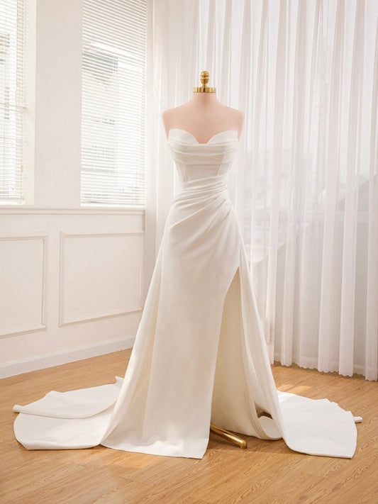 Mermaid Strapless Satin Wedding Dresses with Convenient Detachable Skirt