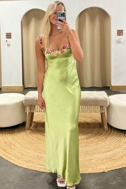 Spaghetti Straps Sheath Appliques Satin Prom Dresses