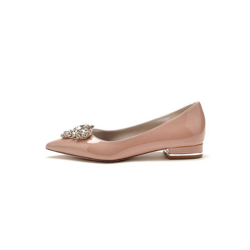 Elegant High Heels with an Ornate Crystal Embellishment