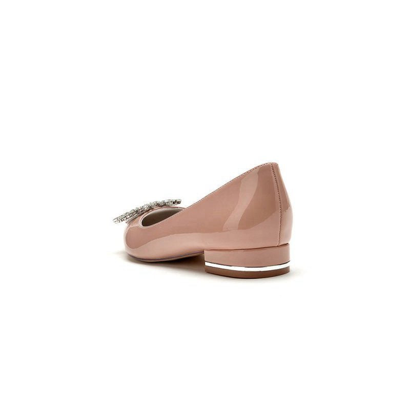 Elegant High Heels with an Ornate Crystal Embellishment
