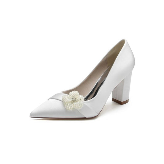 Beaded Pointed Toe Slip-on Wedding Shoes With Flower