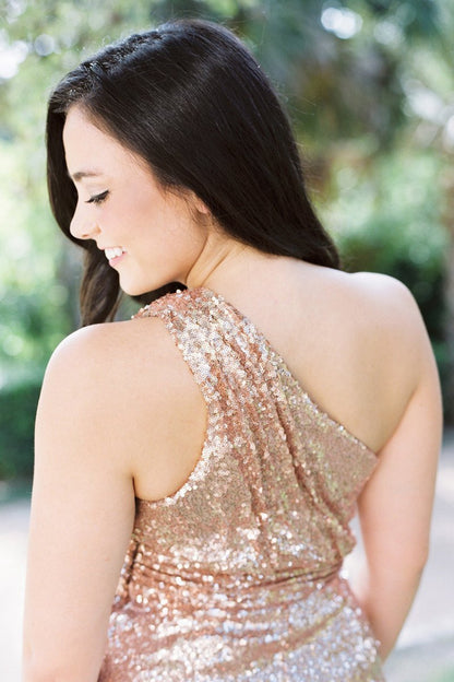 One Shoulder Rose Gold Sequins Sheath Long Bridesmaid Dresses