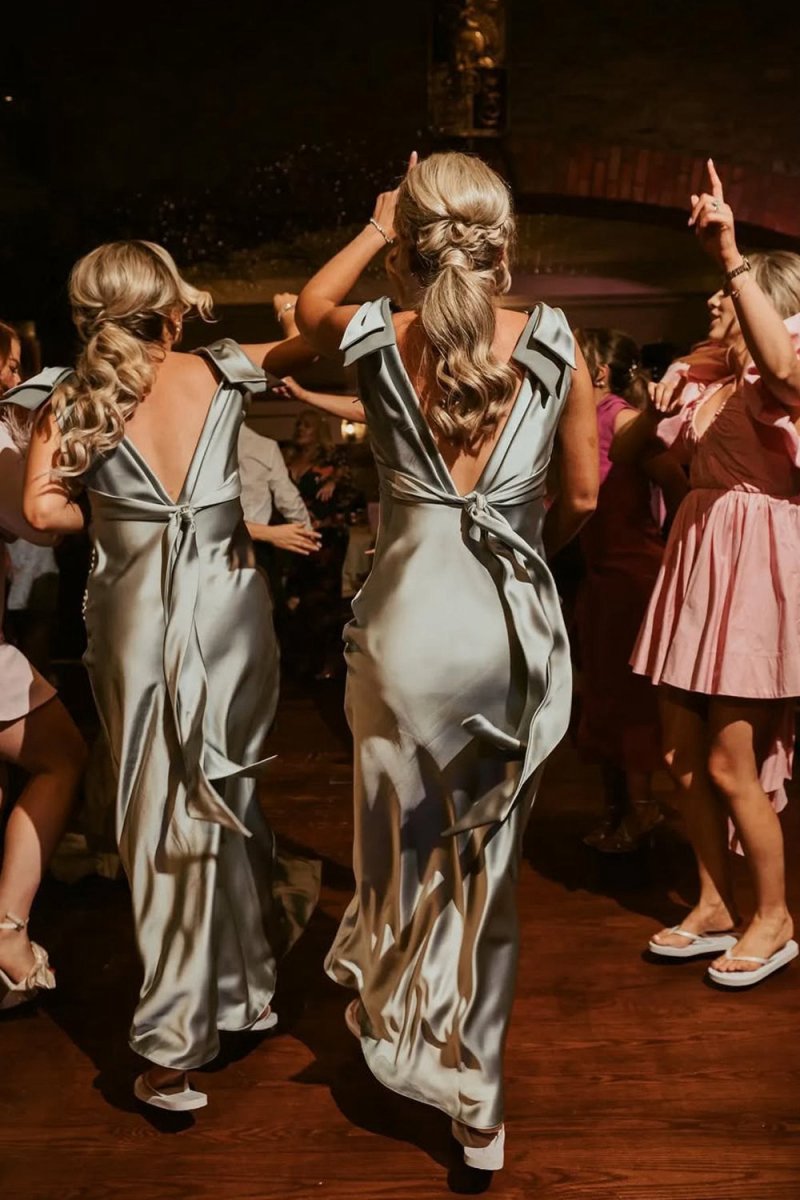 Sheath V Neck Sage Silk Satin Bridesmaid Dresses with Bow